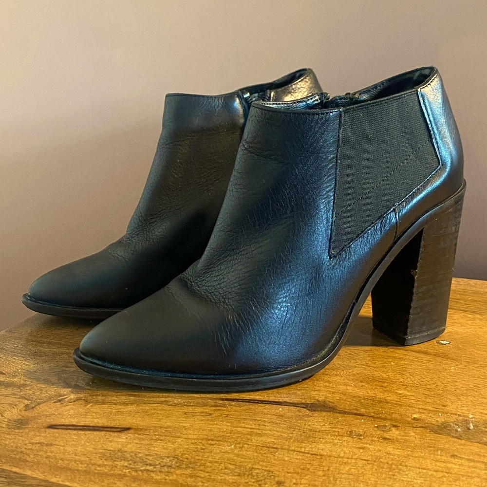 Steve Madden Leather Boots
